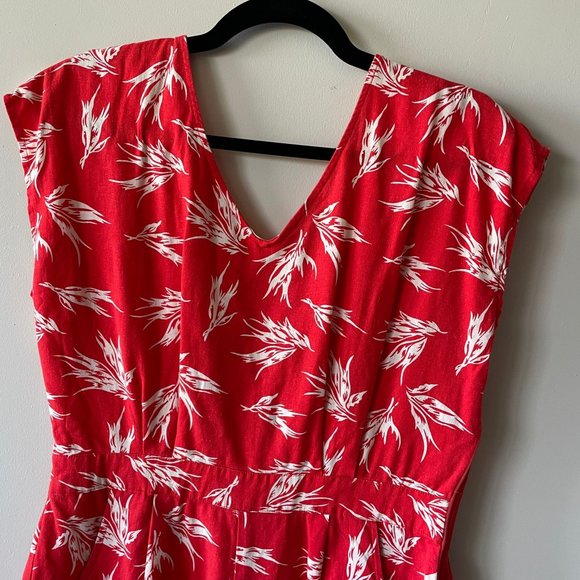 BOGO - Red Floral Romper - Picture 1 of 6